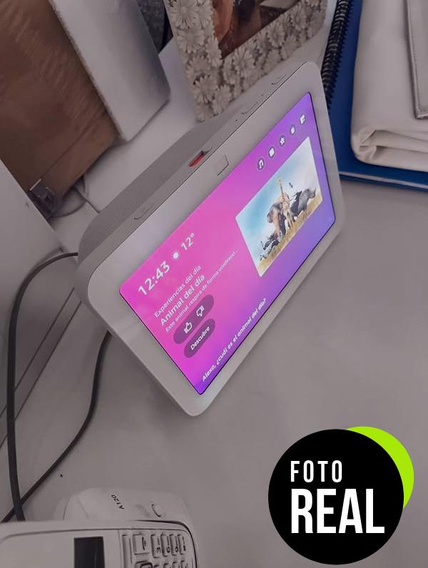 echo-show-8-pantalla-inteligente-2023-blanco-foto-2